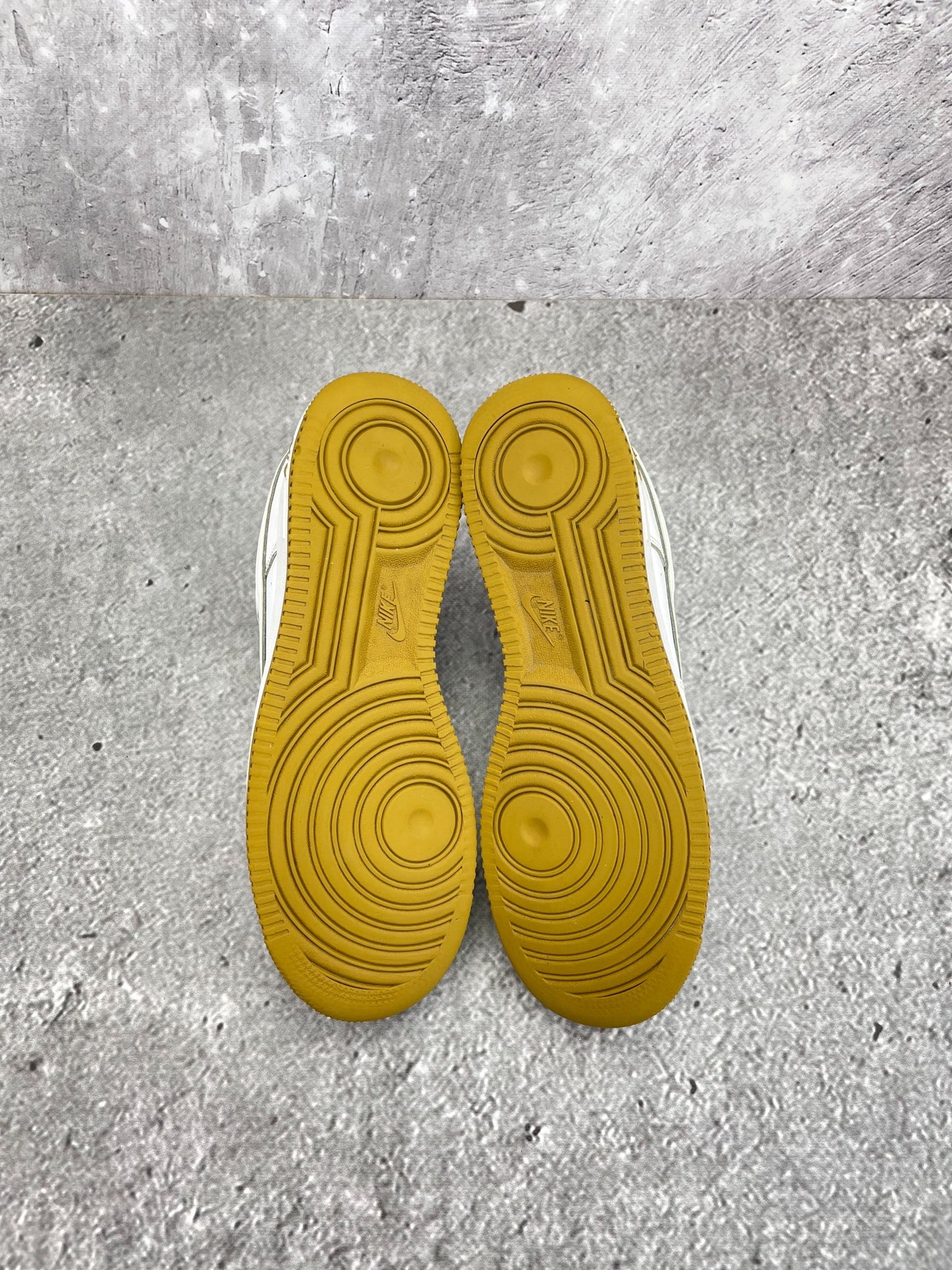 Nike Air Force 1 Low (44.5) - sneakilystore