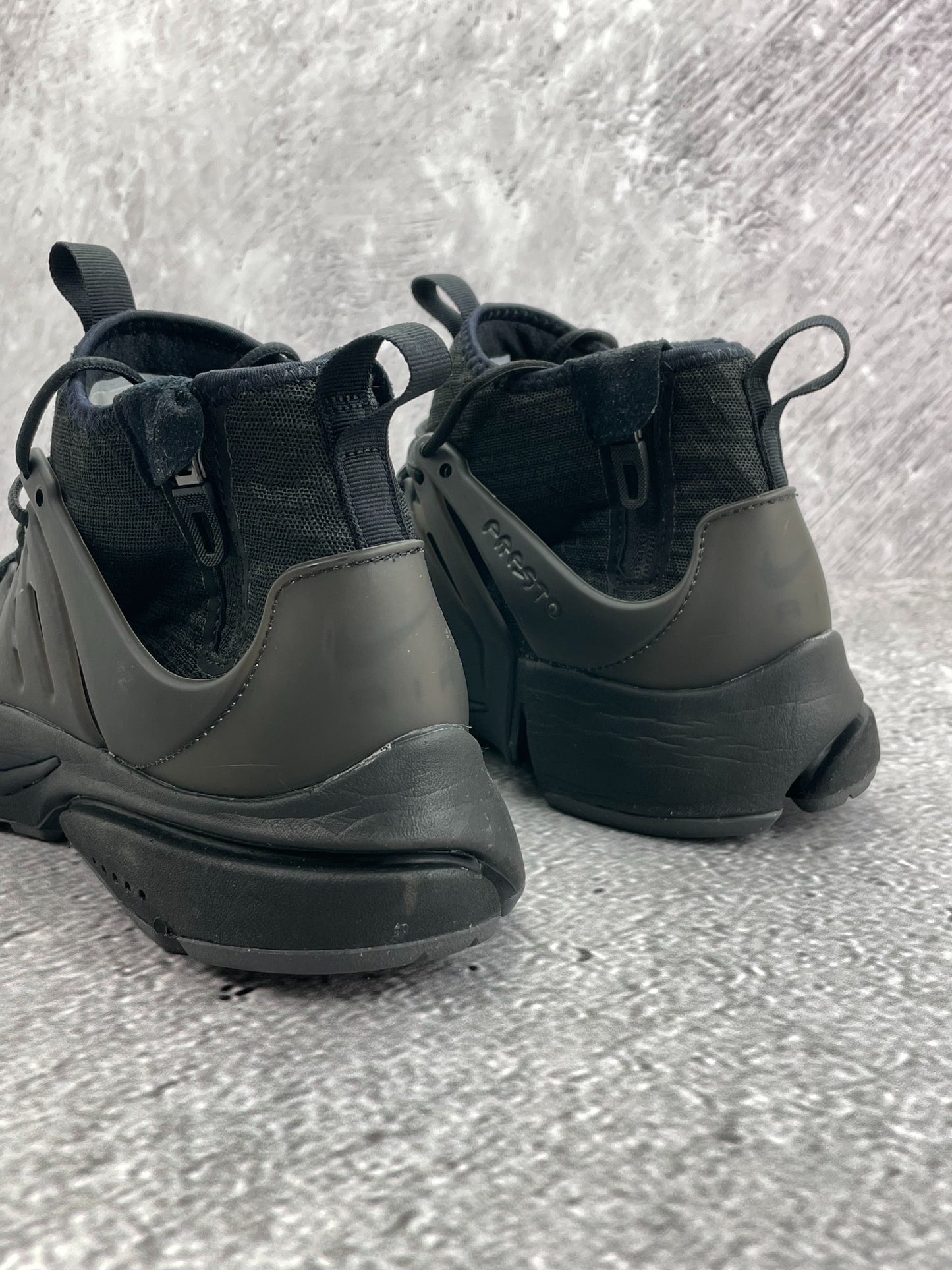 Nike Air Presto Mid Utility (45) - sneakilystore