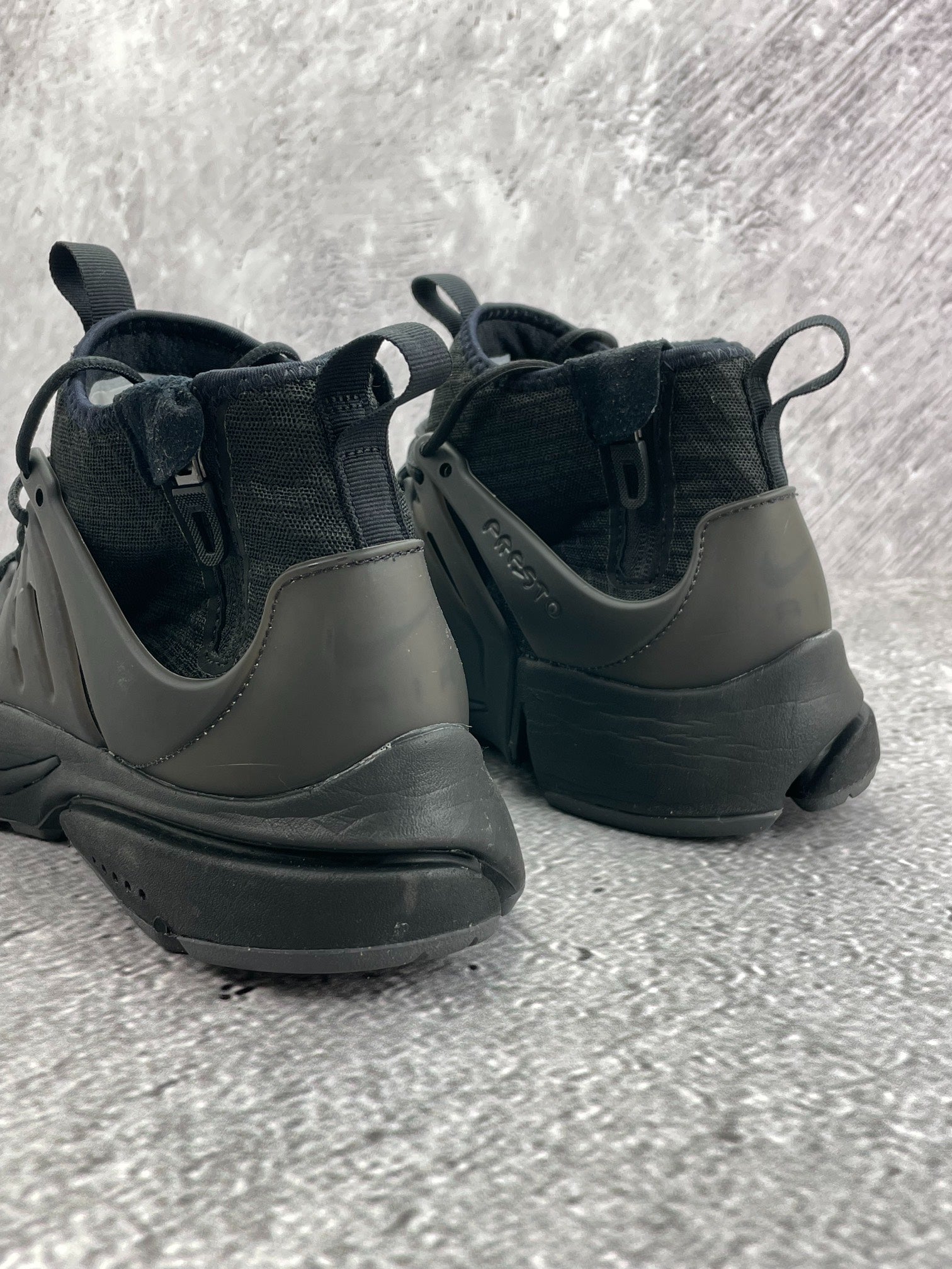 Nike Air Presto Mid Utility (45) - sneakilystore