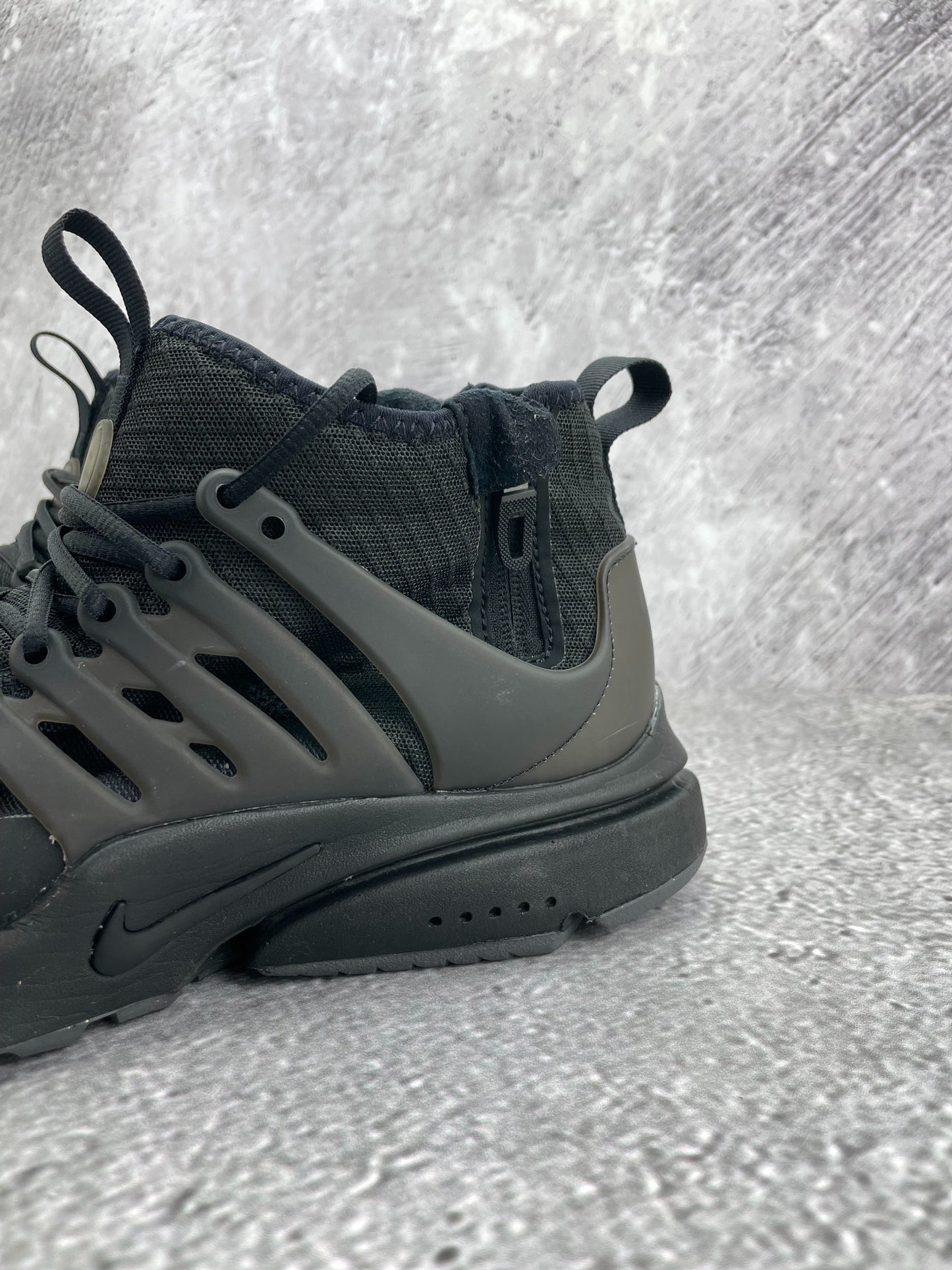 Nike Air Presto Mid Utility (45) - sneakilystore