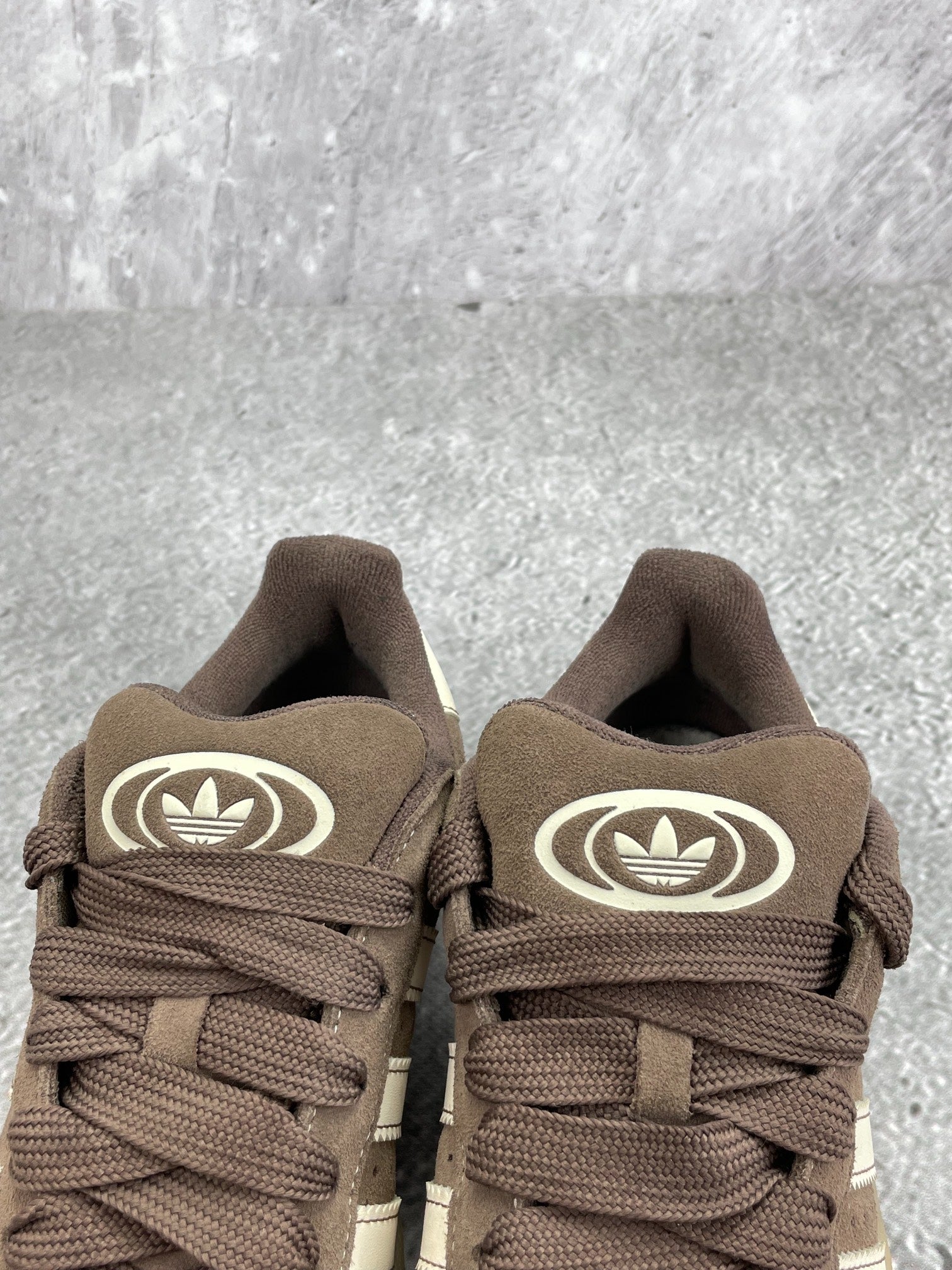 Adidas Campus (39 1/3) - sneakilystore