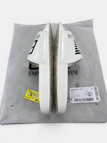 Emporio Armani Slippers — buty sportowe męskie w bardzo dobrym stanie rozmiar 44, boczny profil