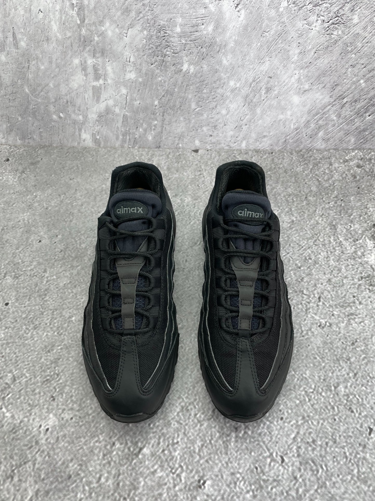 Nike Air Max 95 (42.5) - sneakilystore