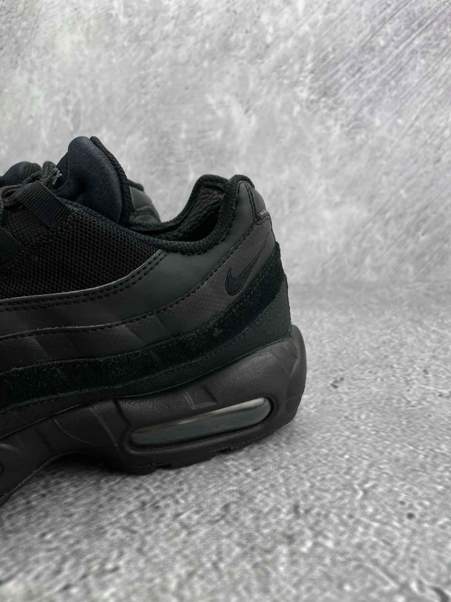 Nike Air Max 95 (42.5) - sneakilystore