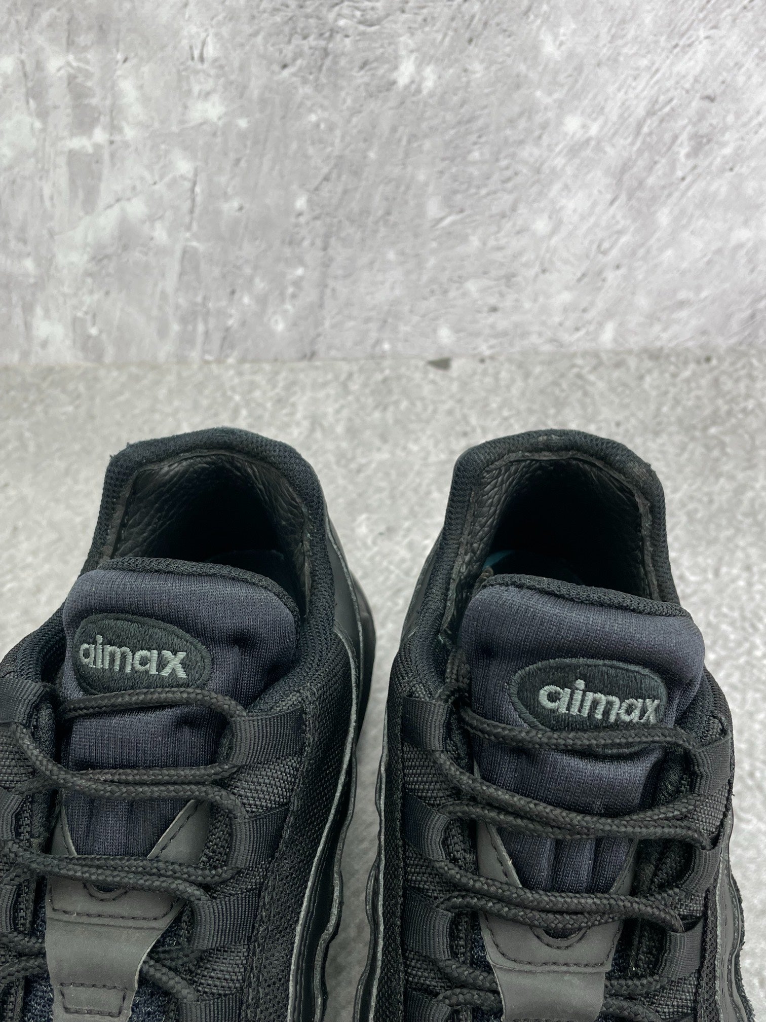 Nike Air Max 95 (42.5) - sneakilystore