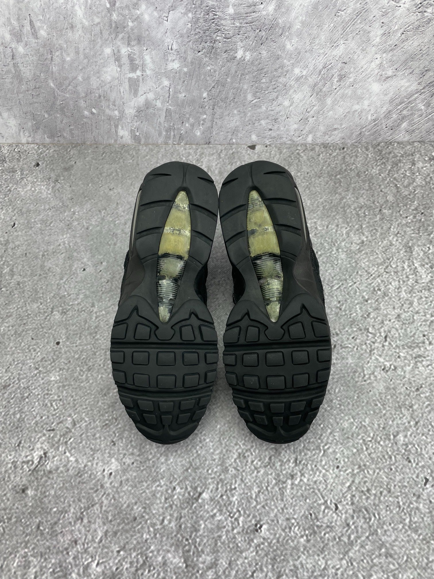 Nike Air Max 95 (42.5) - sneakilystore