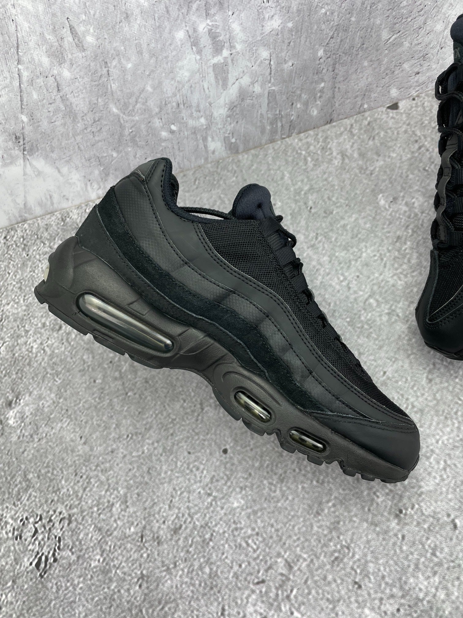 Nike Air Max 95 (42.5) - sneakilystore