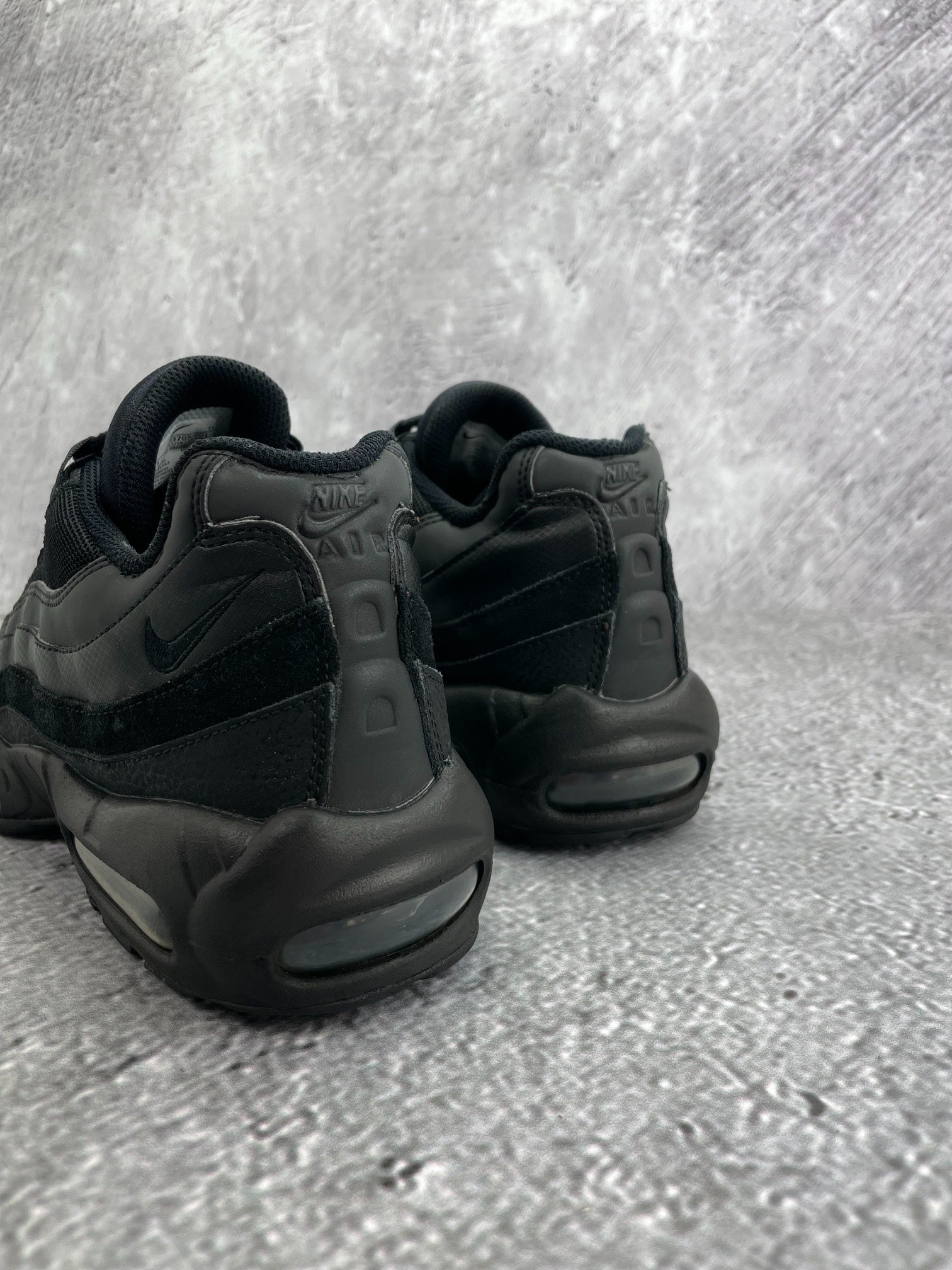 Nike Air Max 95 (42.5) - sneakilystore