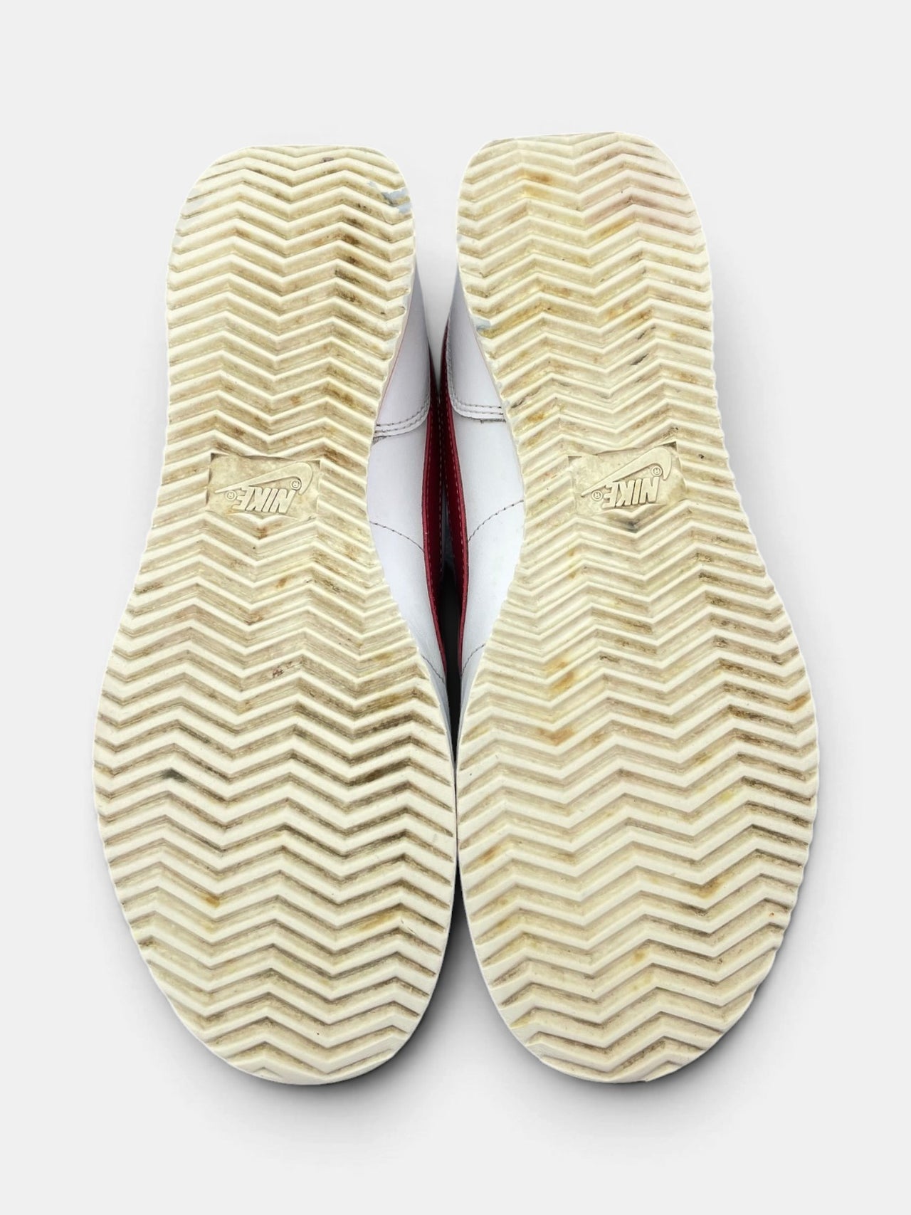 Nike Cortez Cedar — buty sportowe damskie w bardzo dobrym stanie rozmiar 38.5, podeszwa