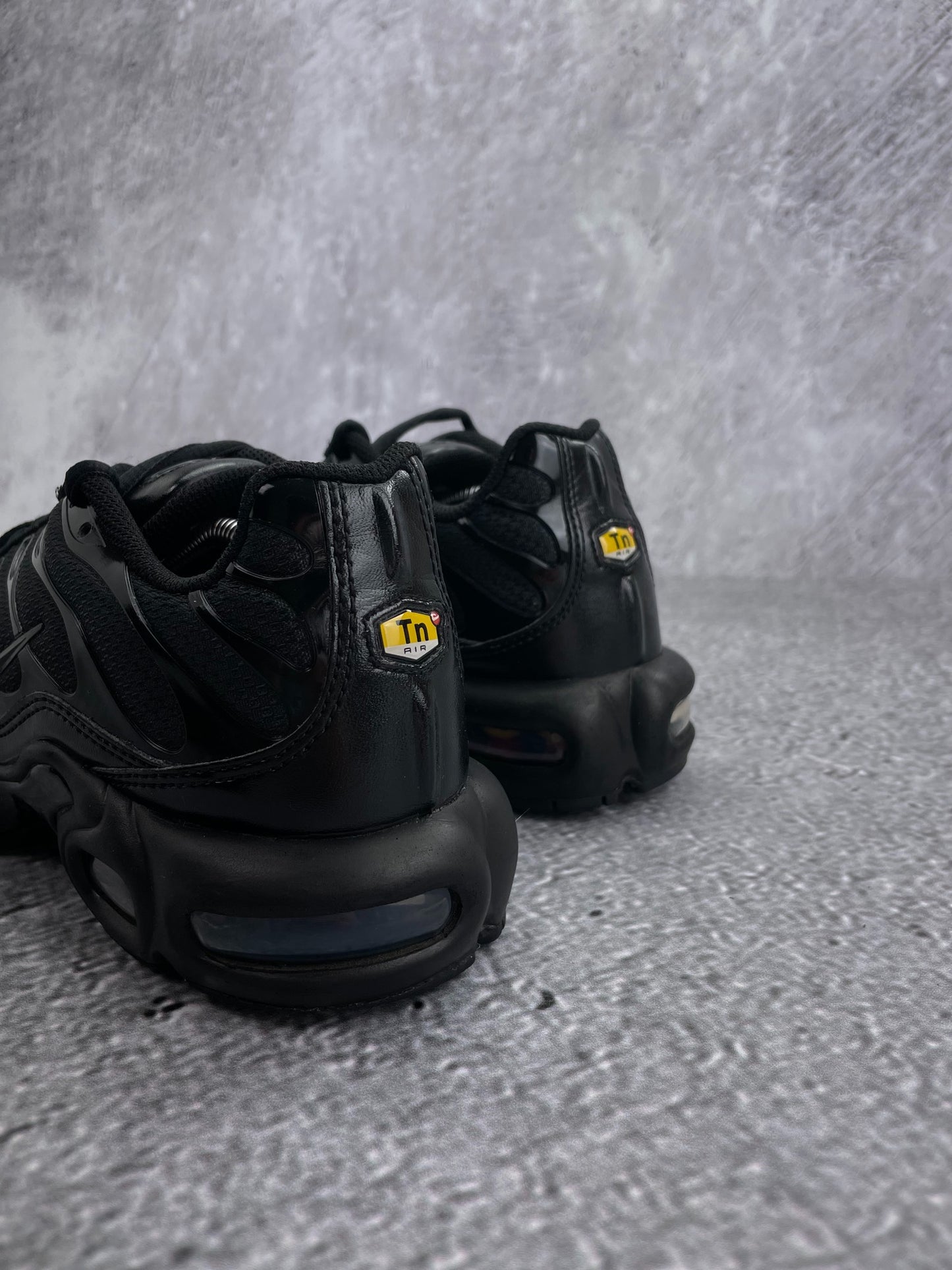 Nike Air Max Plus (41) - sneakilystore