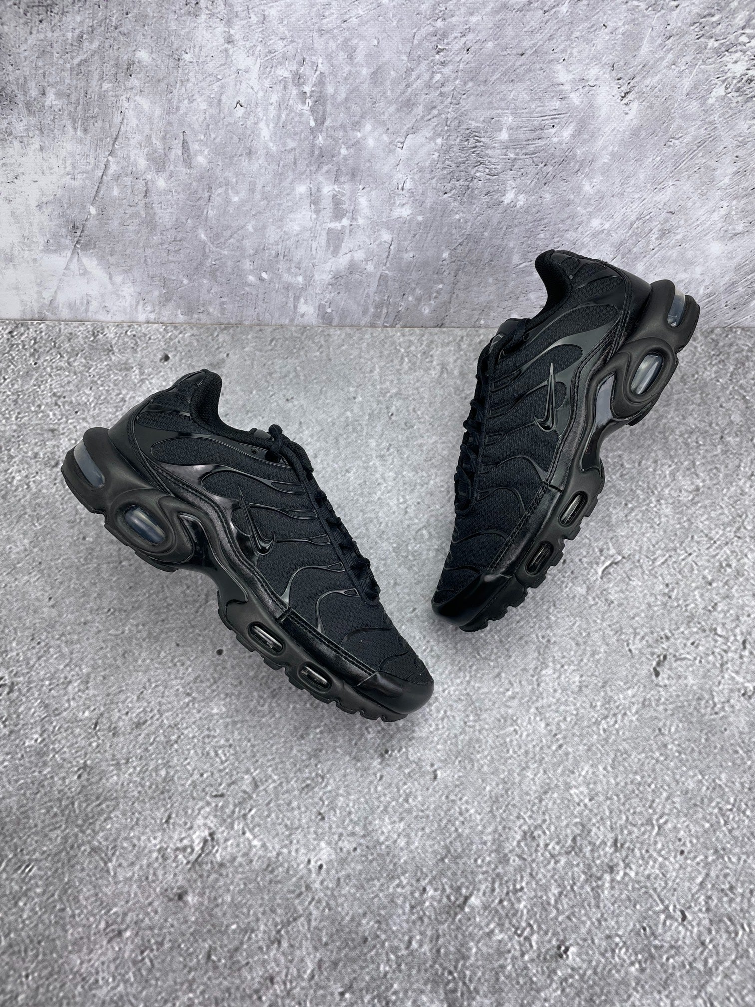Nike Air Max Plus (41) - sneakilystore
