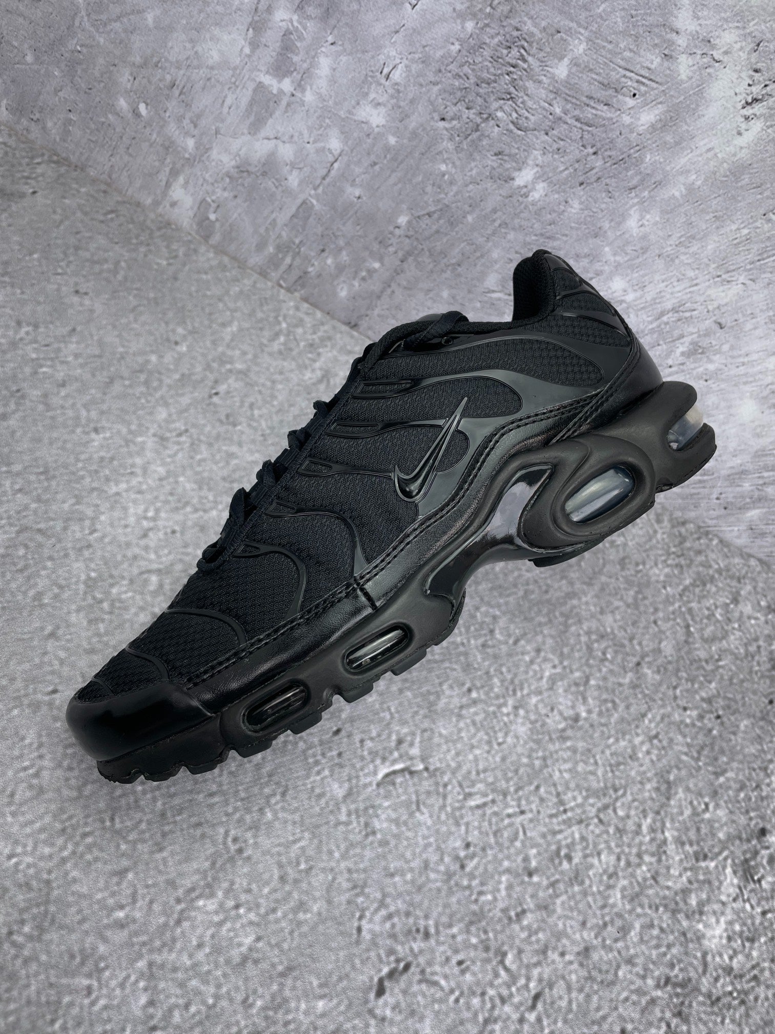 Nike Air Max Plus (41) - sneakilystore