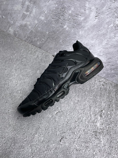 Nike Air Max Plus (41) - sneakilystore