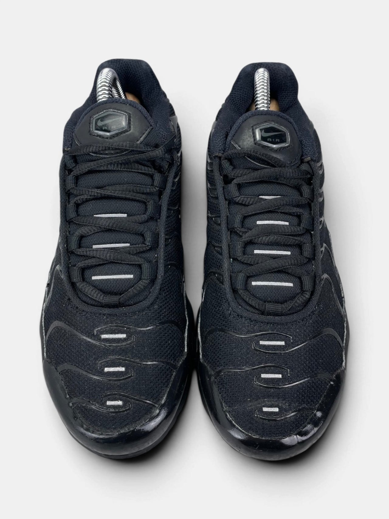 Nike Air Max Plus (TN) Triple Black — buty sportowe damskie w bardzo dobrym stanie rozmiar 36, widok z góry