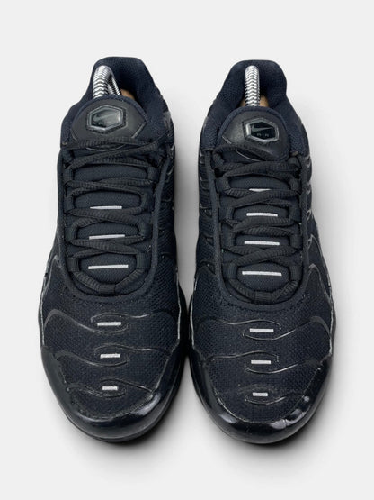 Nike Air Max Plus (TN) Triple Black — buty sportowe damskie w bardzo dobrym stanie rozmiar 36, widok z góry