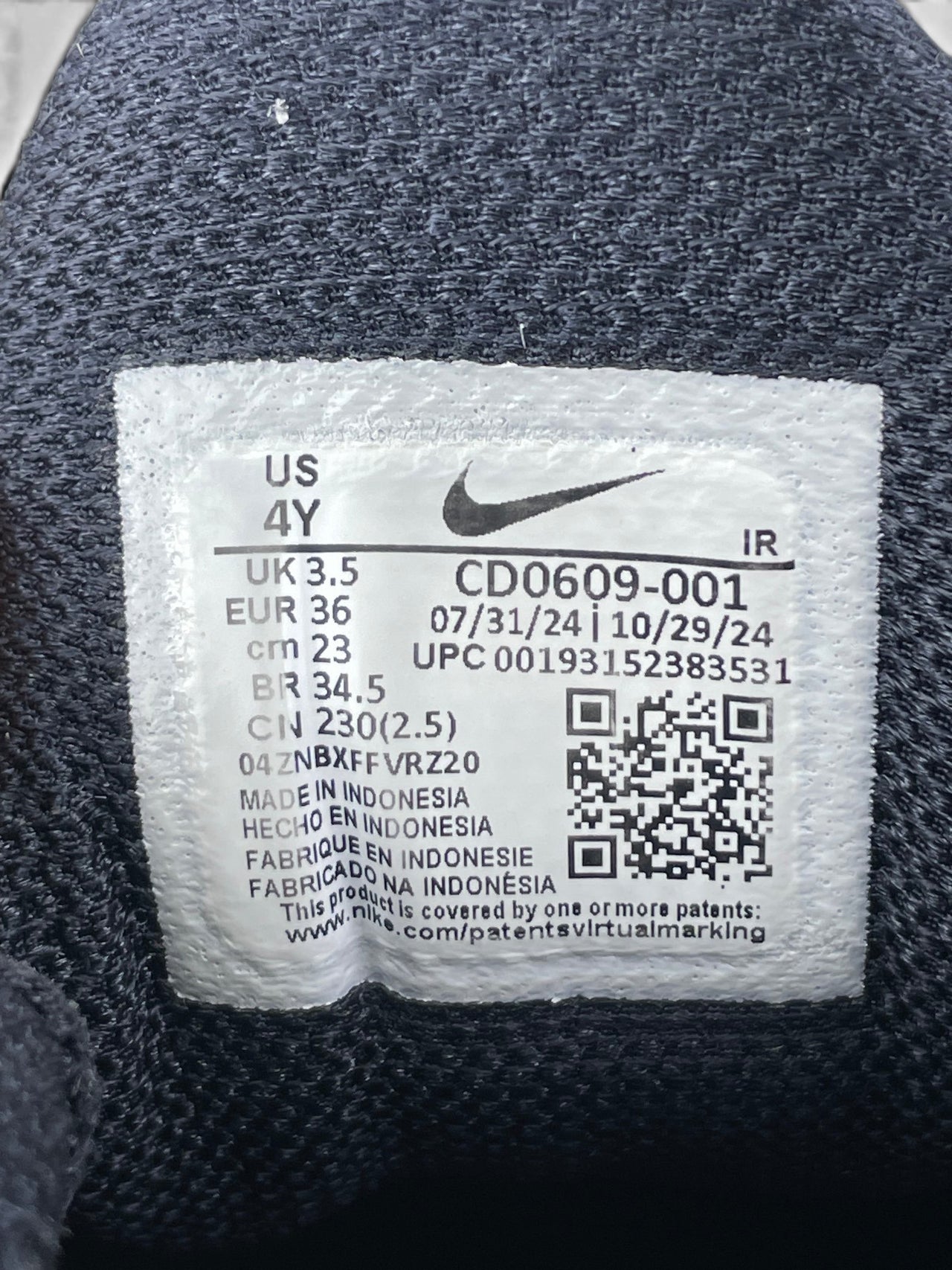 Nike Air Max Plus (TN) Triple Black — buty sportowe damskie w bardzo dobrym stanie rozmiar 36, opcjonalne zdjęcie 2