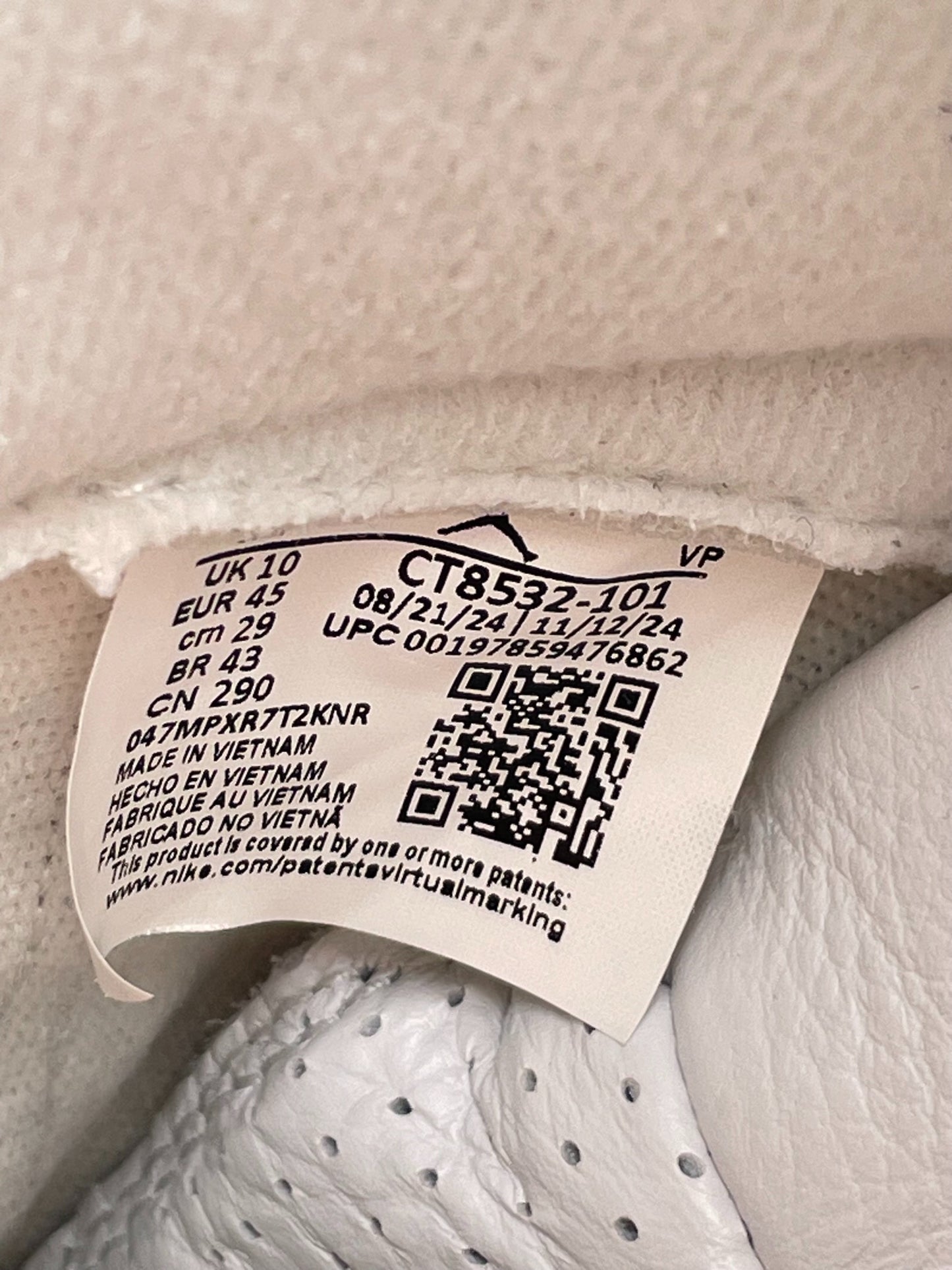 Nike Air Jordan 3 Retro (45) - sneakilystore