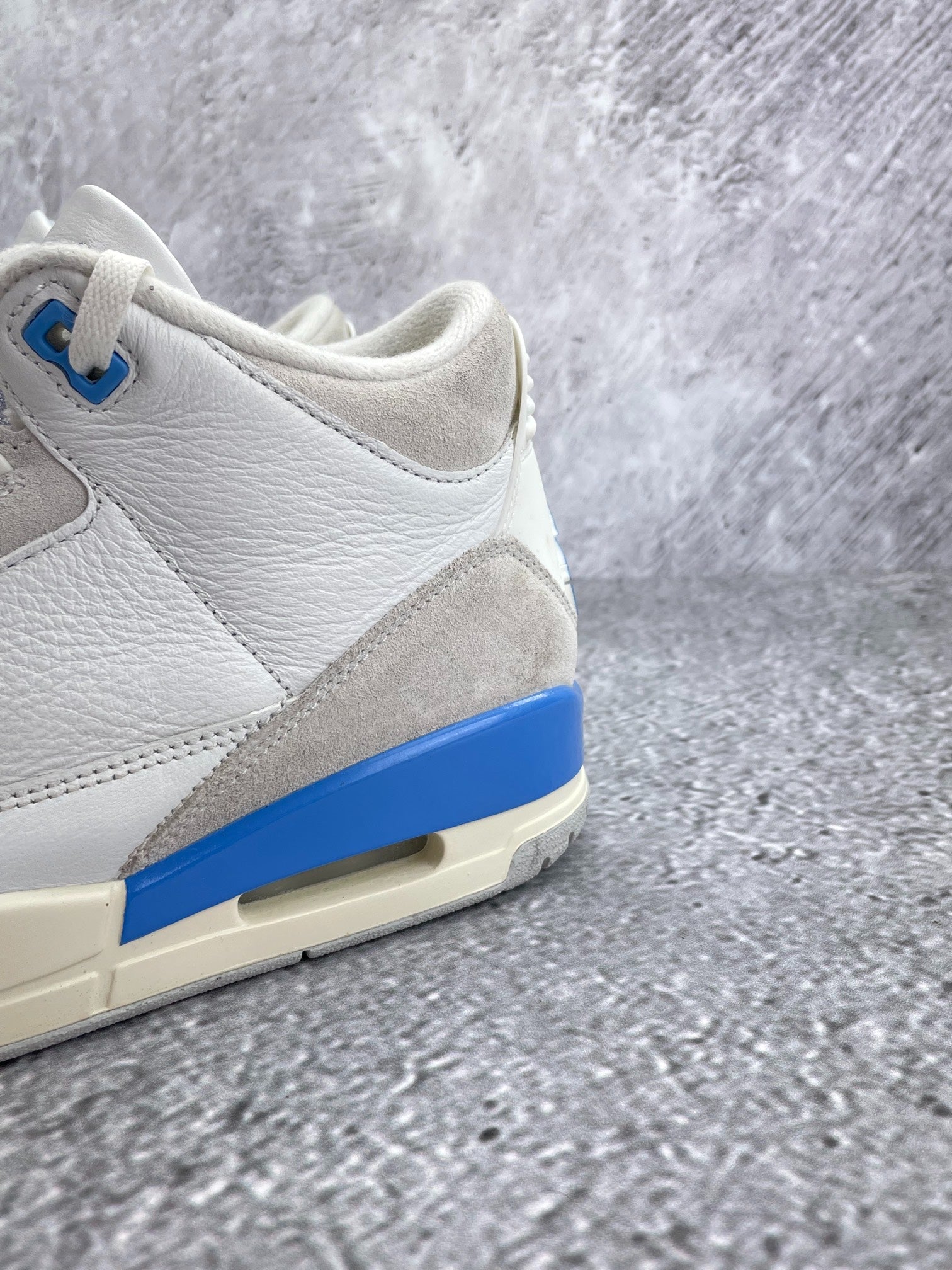 Nike Air Jordan 3 Retro (45) - sneakilystore
