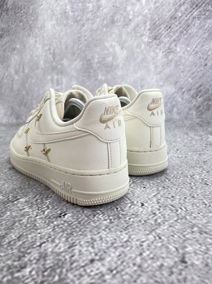 Nike Air Force 1 Low (39) - sneakilystore