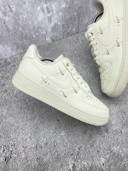 Nike Air Force 1 Low (39) - sneakilystore