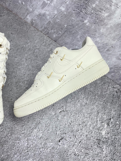 Nike Air Force 1 Low (39) - sneakilystore