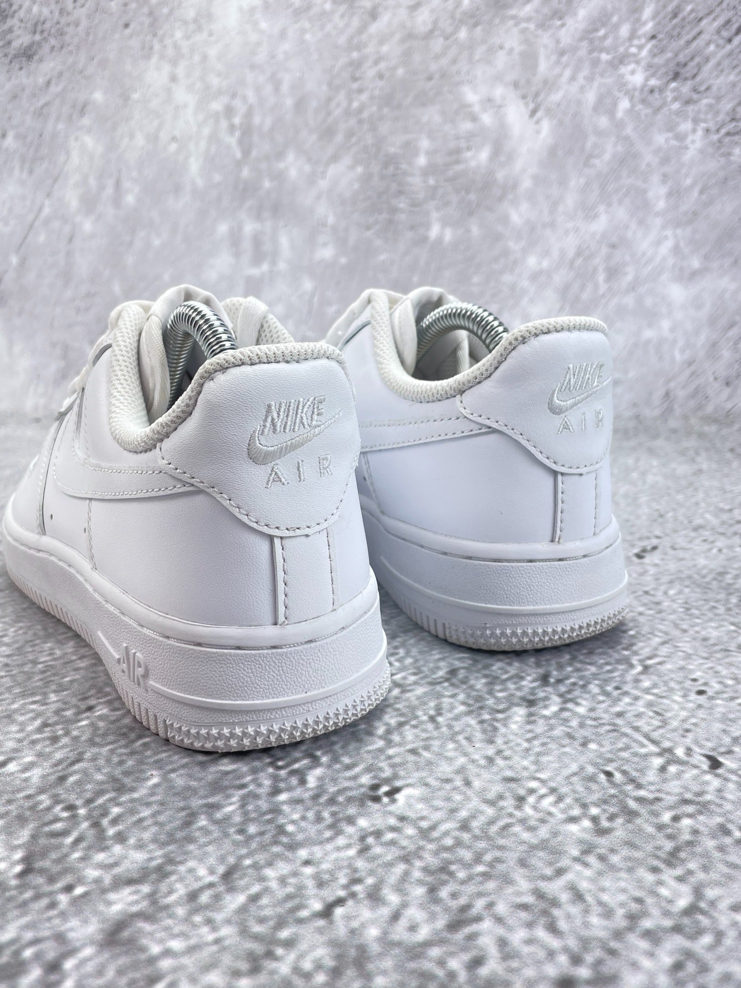 Nike Air Force 1 Low (36.5) - sneakilystore