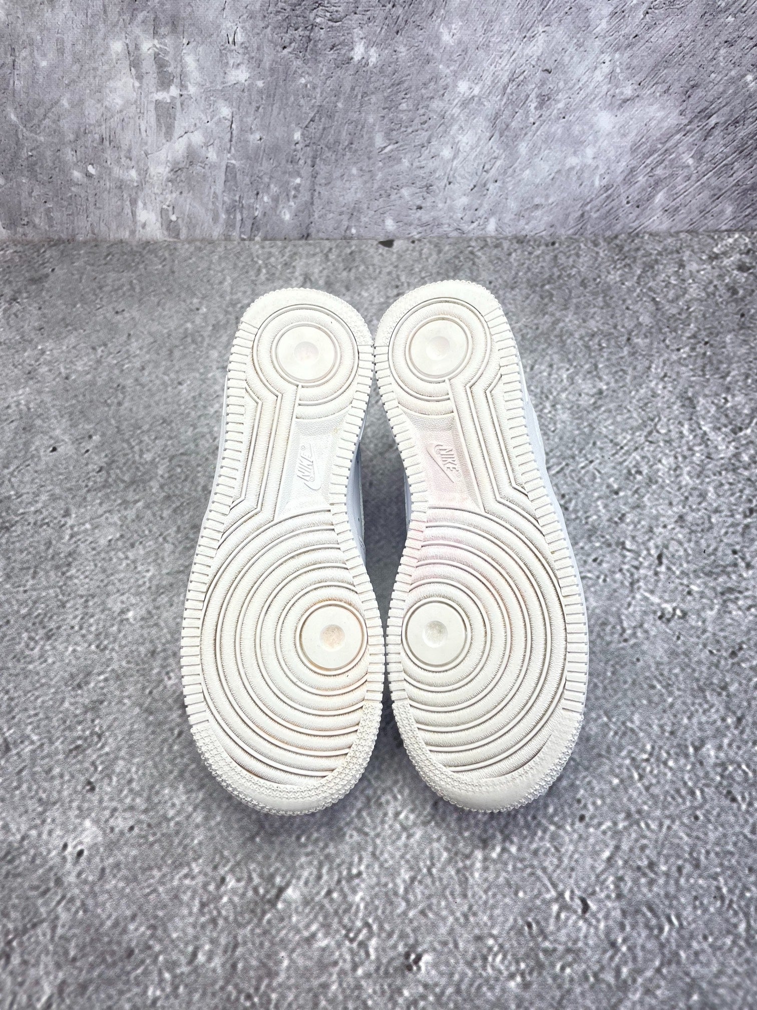 Nike Air Force 1 Low (36.5) - sneakilystore