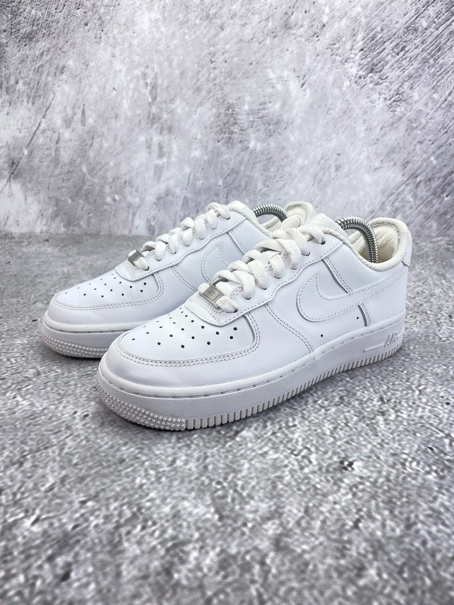 Nike Air Force 1 Low (36.5) - sneakilystore
