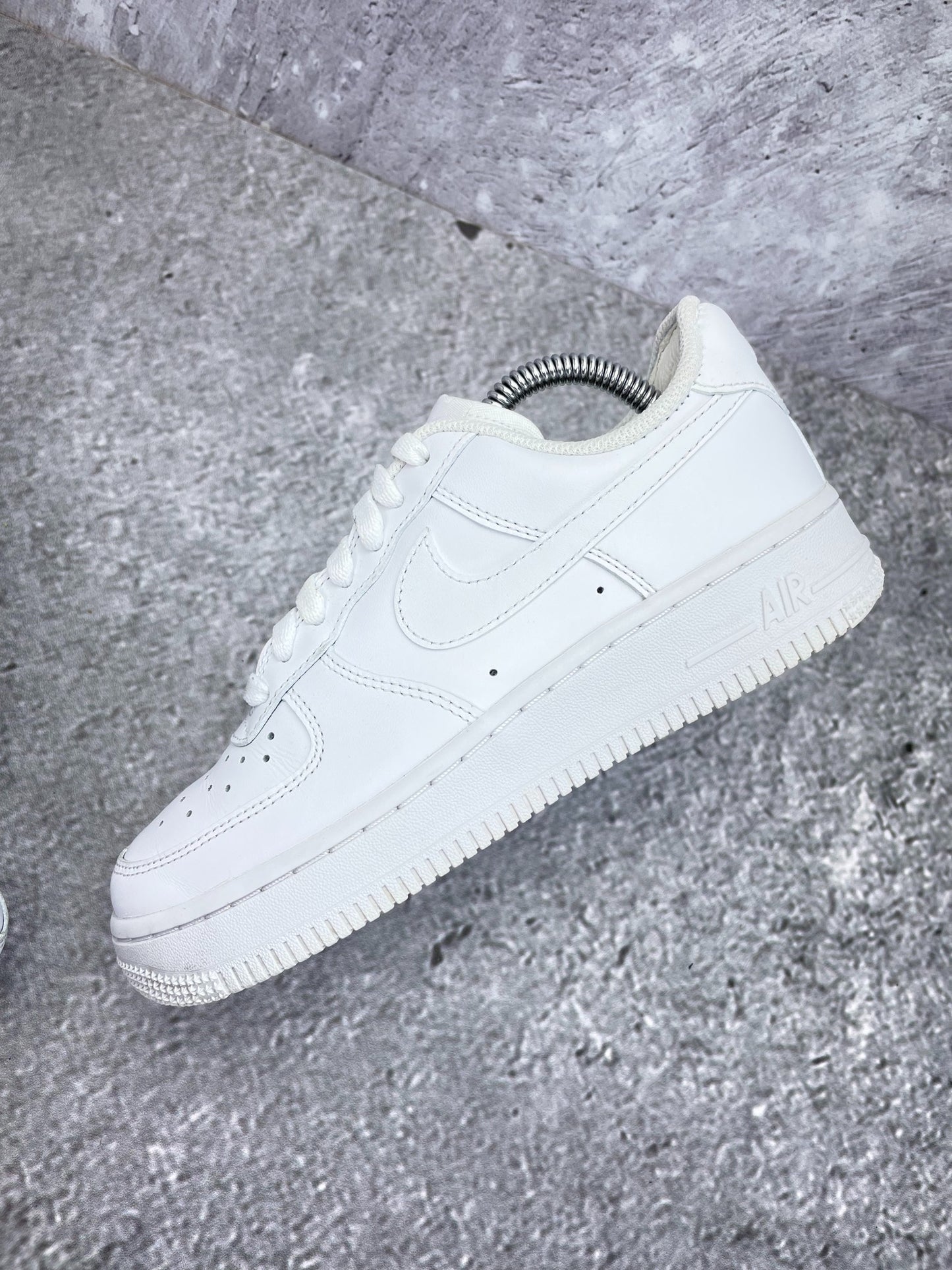 Nike Air Force 1 Low (36.5) - sneakilystore