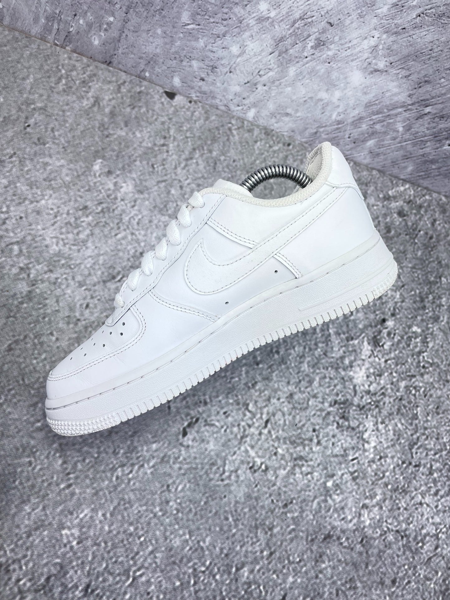 Nike Air Force 1 Low (36.5) - sneakilystore