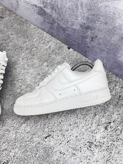 Nike Air Force 1 Low (38.5) - sneakilystore
