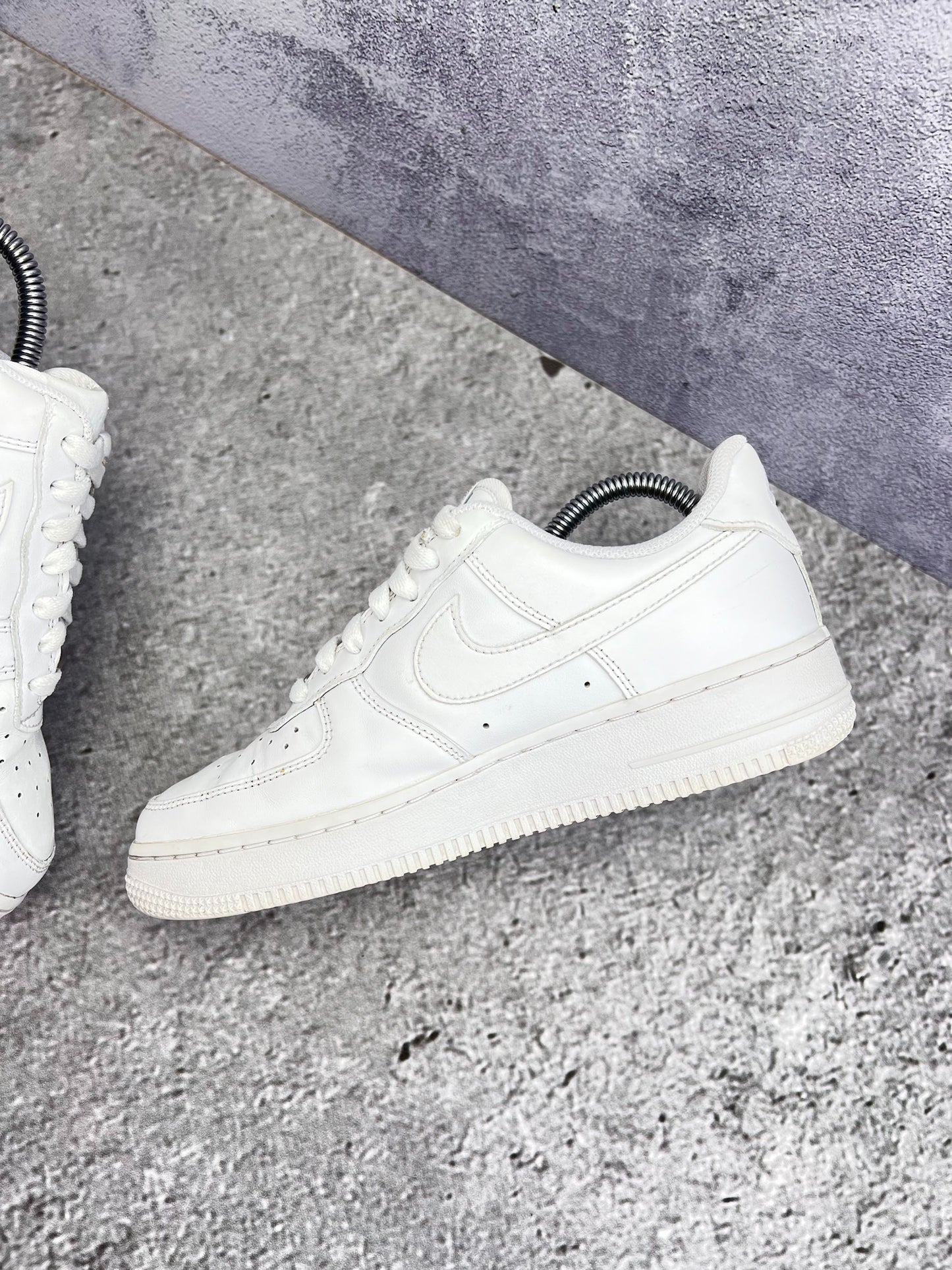 Nike Air Force 1 Low (38.5) - sneakilystore