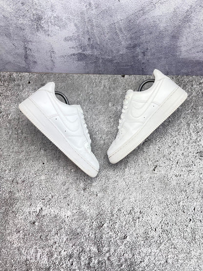 Nike Air Force 1 Low (38.5) - sneakilystore