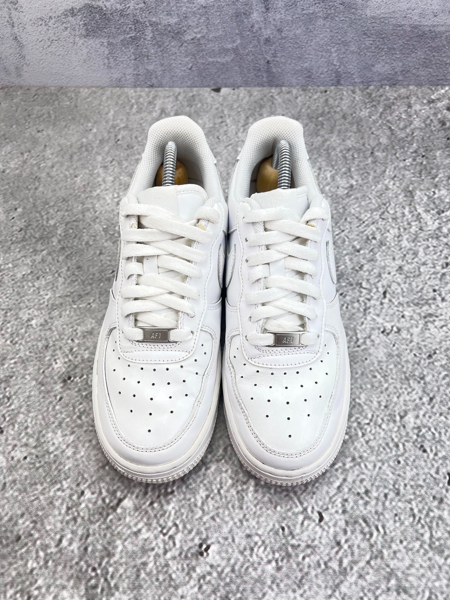 Nike Air Force 1 Low (38.5) - sneakilystore