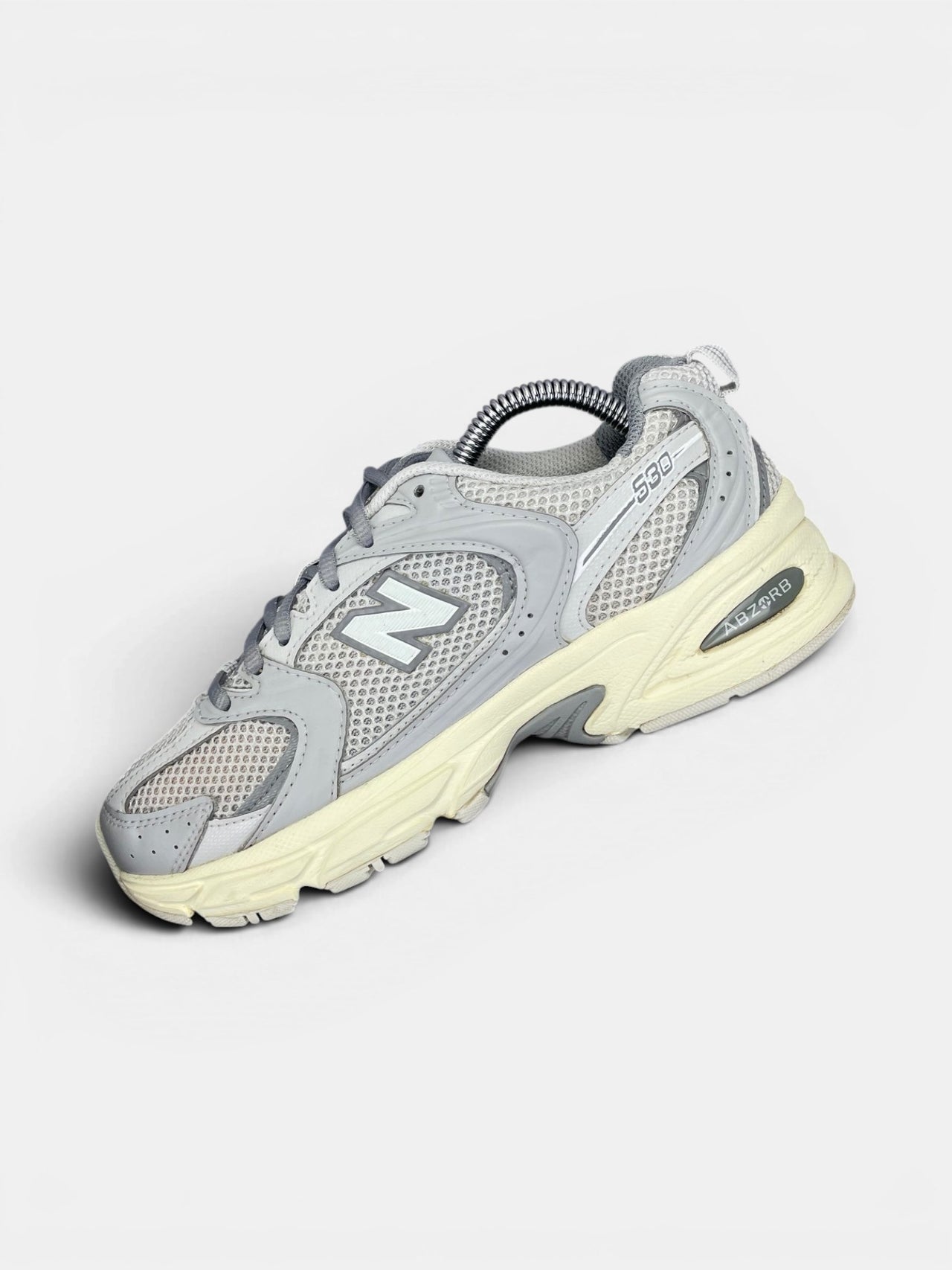 New Balance 530 — buty sportowe damskie w bardzo dobrym stanie rozmiar 37.5, widok z góry na wewnętrzną stronę butów