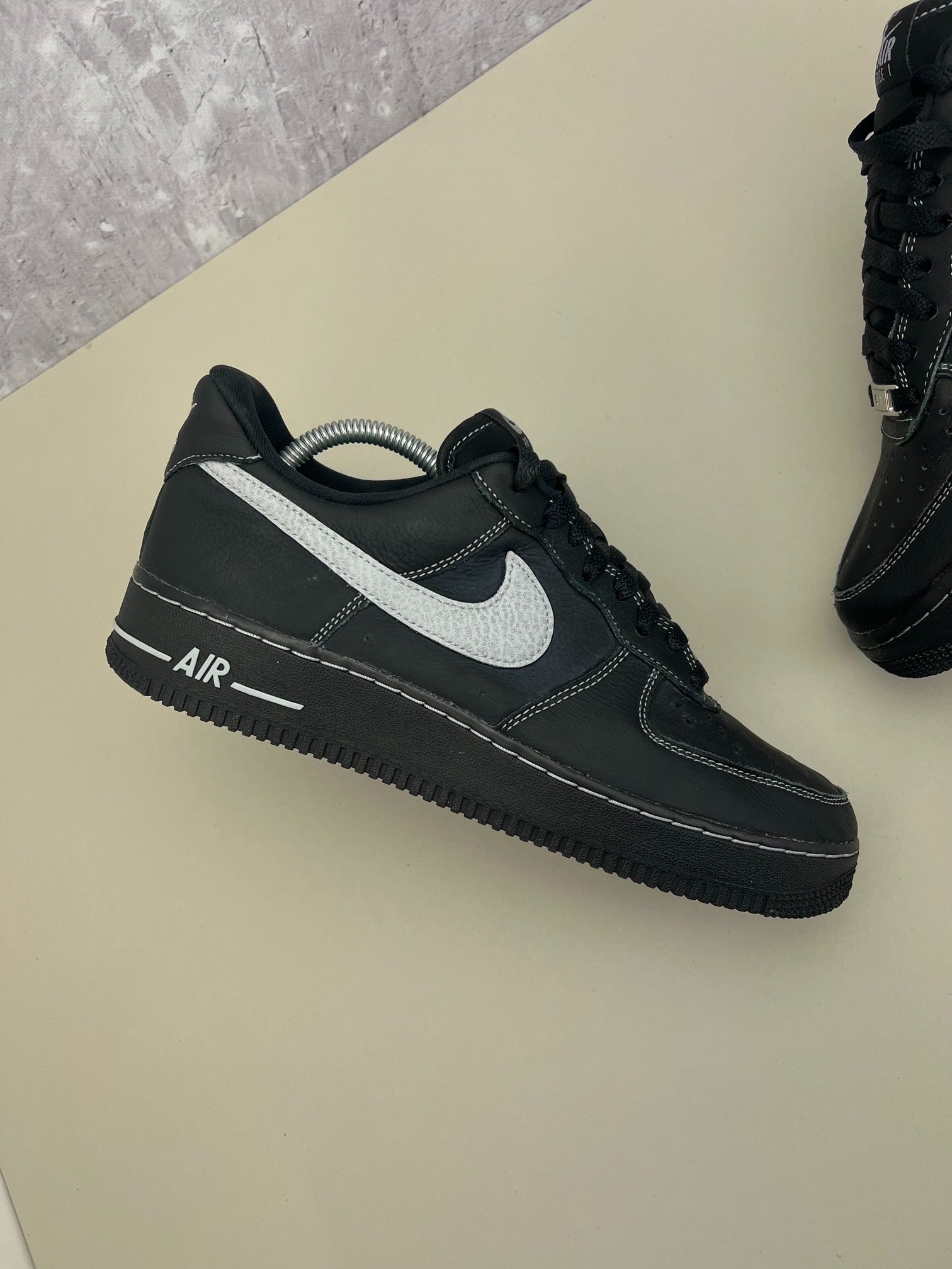 Nike Air Force 1 Low (42) - sneakilystore