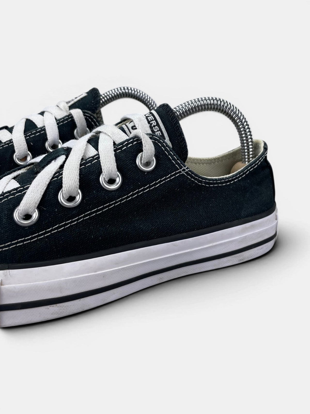 Converse Chuck Taylor All Star Black — buty sportowe damskie w bardzo dobrym stanie rozmiar 36.5, opcjonalne zdjęcie 1