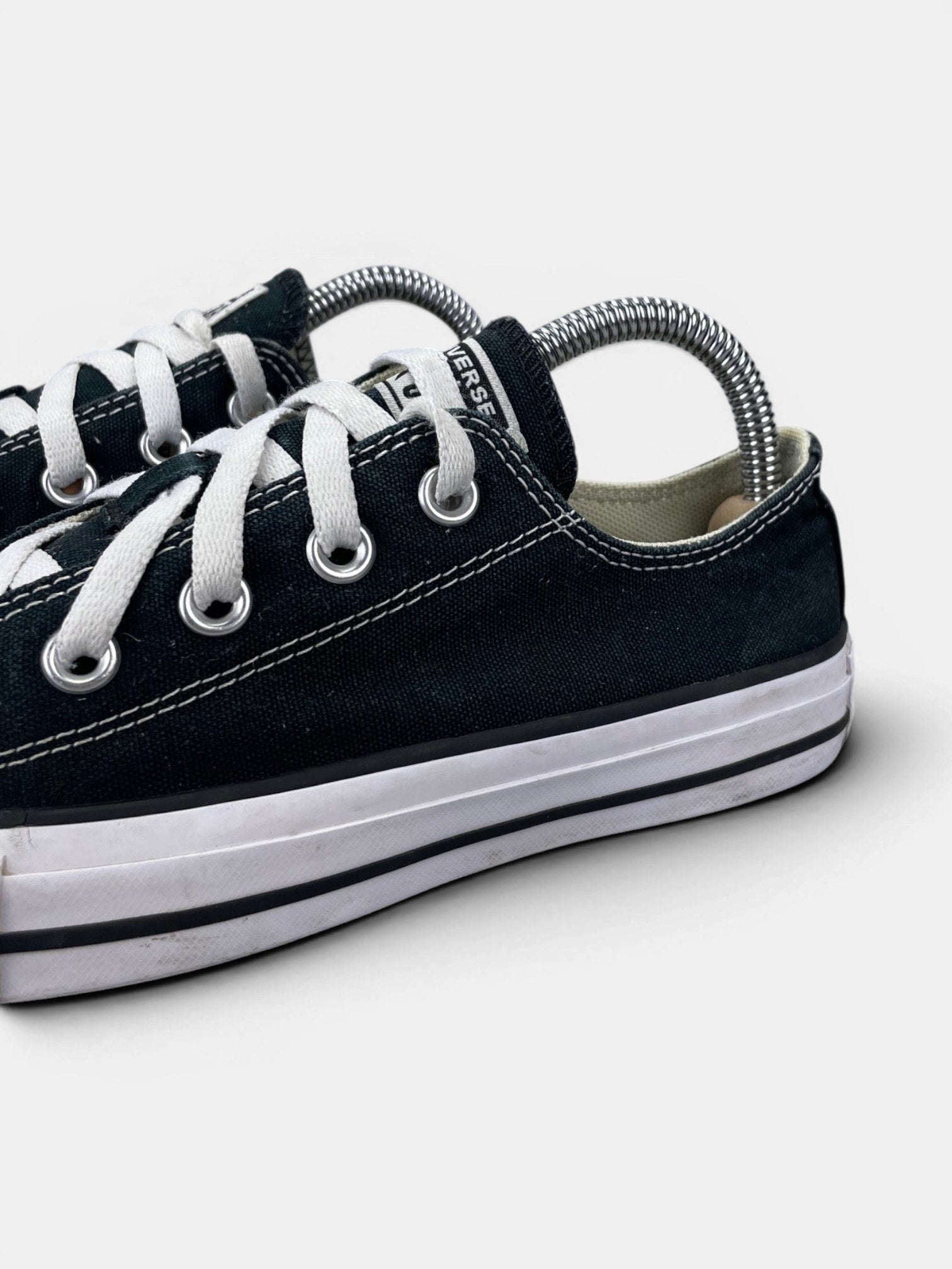 Converse Chuck Taylor All Star Black — buty sportowe damskie w bardzo dobrym stanie rozmiar 36.5, opcjonalne zdjęcie 1