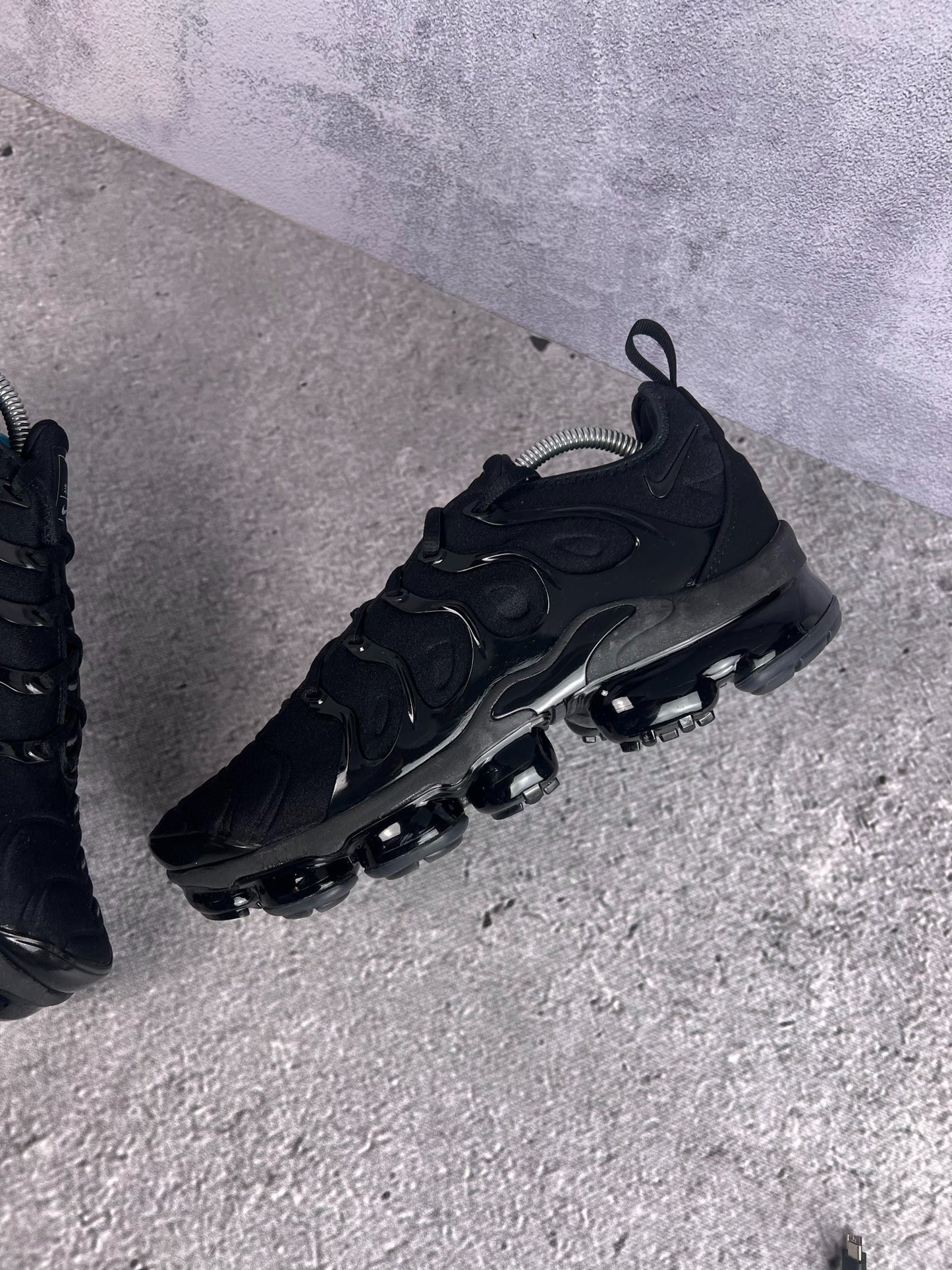 Nike Air Vapormax Plus (43) - sneakilystore