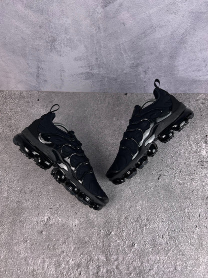 Nike Air Vapormax Plus (43) - sneakilystore