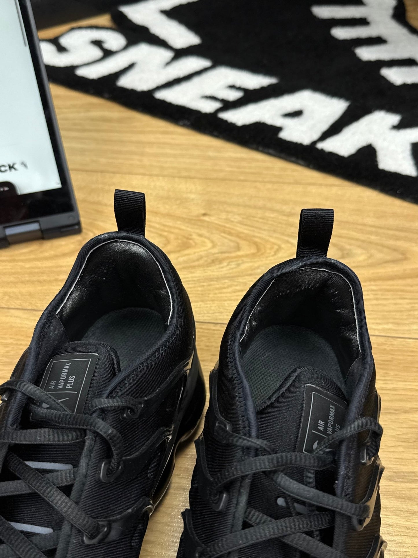 Nike Air Vapormax Plus (46)