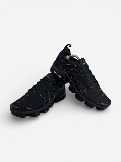 Nike Air Vapormax Plus (44.5) - sneakilystore