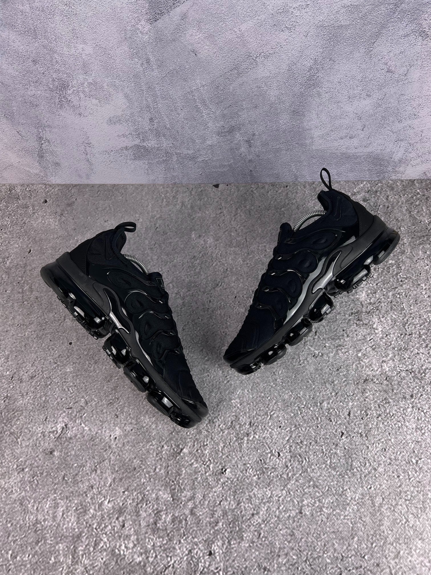 Nike Air Vapormax Plus (44.5) - sneakilystore