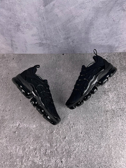 Nike Air Vapormax Plus (44.5) - sneakilystore