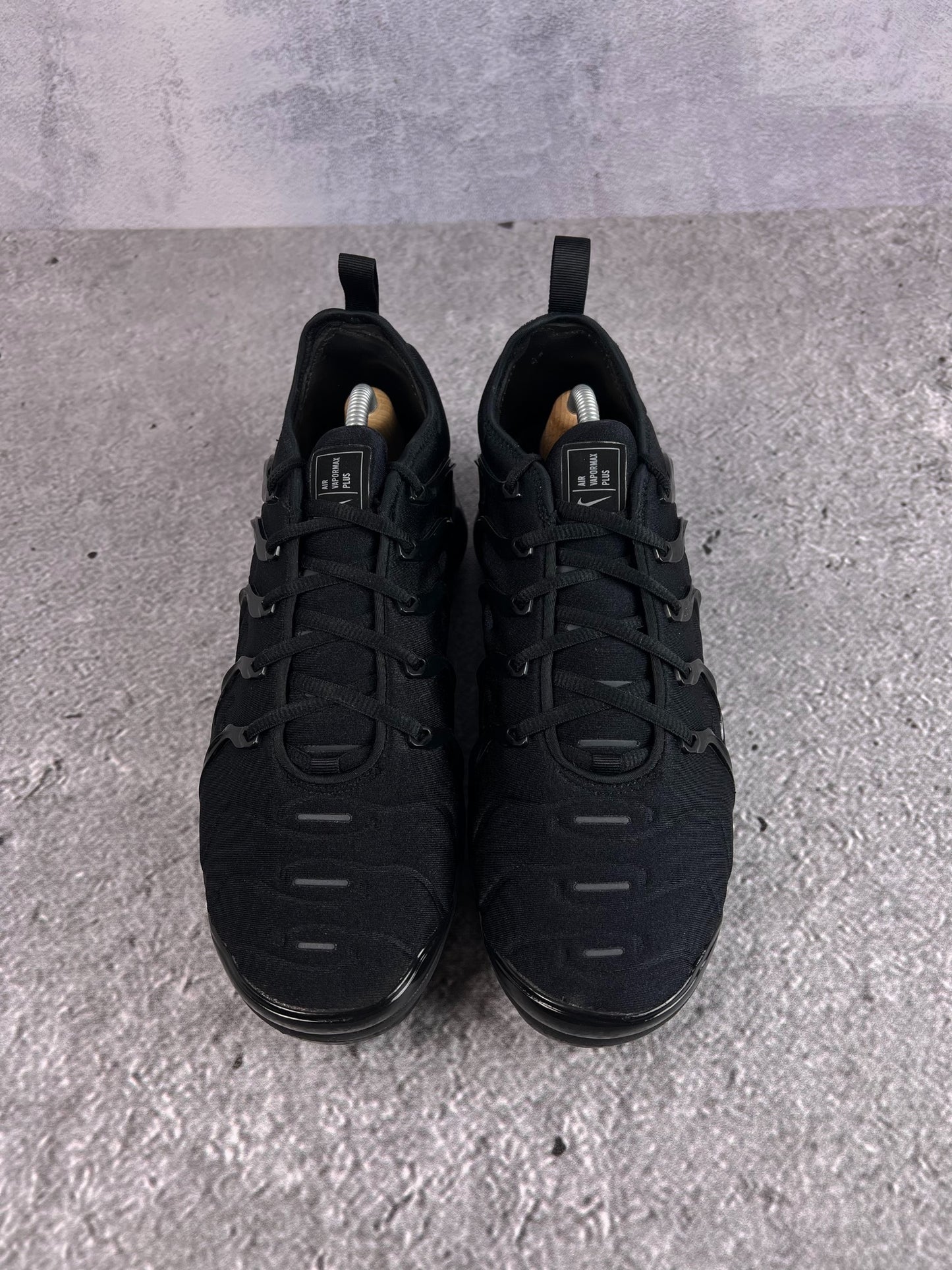 Nike Air Vapormax Plus (44.5) - sneakilystore