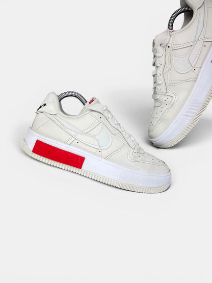 Nike Air Force 1 Low Fontanka Fontanka — buty sportowe damskie w bardzo dobrym stanie rozmiar 38, zewnętrzny panel lewego buta
