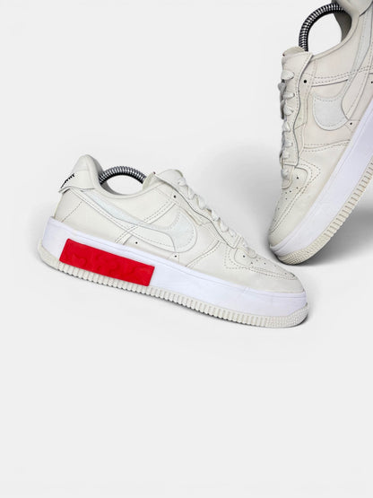 Nike Air Force 1 Low Fontanka Fontanka — buty sportowe damskie w bardzo dobrym stanie rozmiar 38, wewnętrzny panel lewego buta