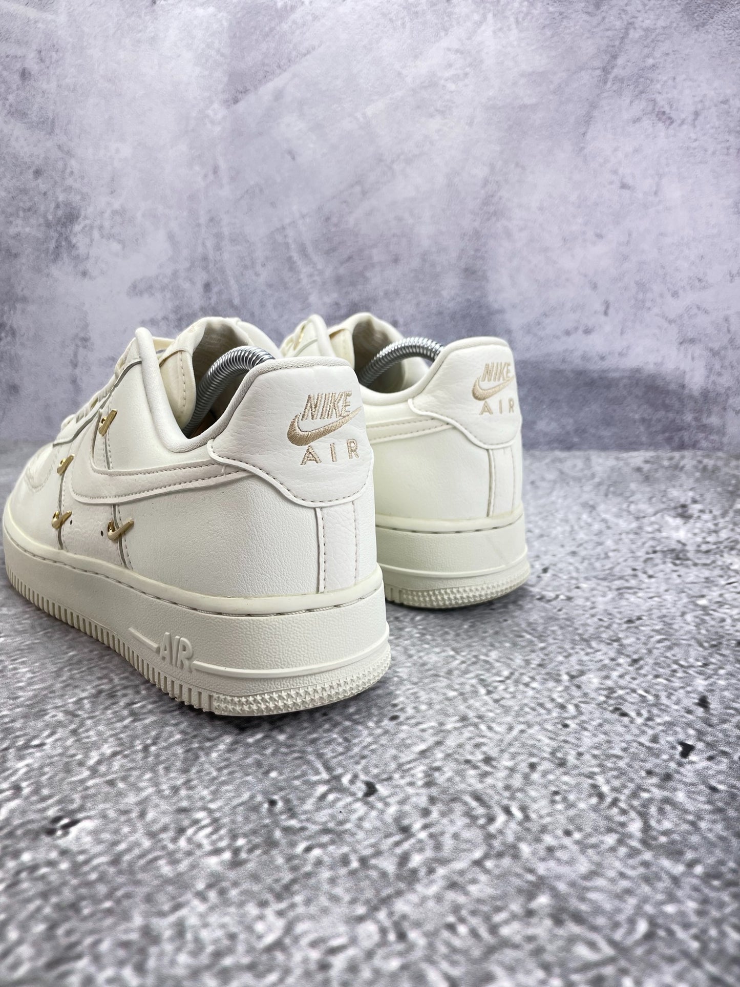 Nike Air Force 1 Low (40) - sneakilystore