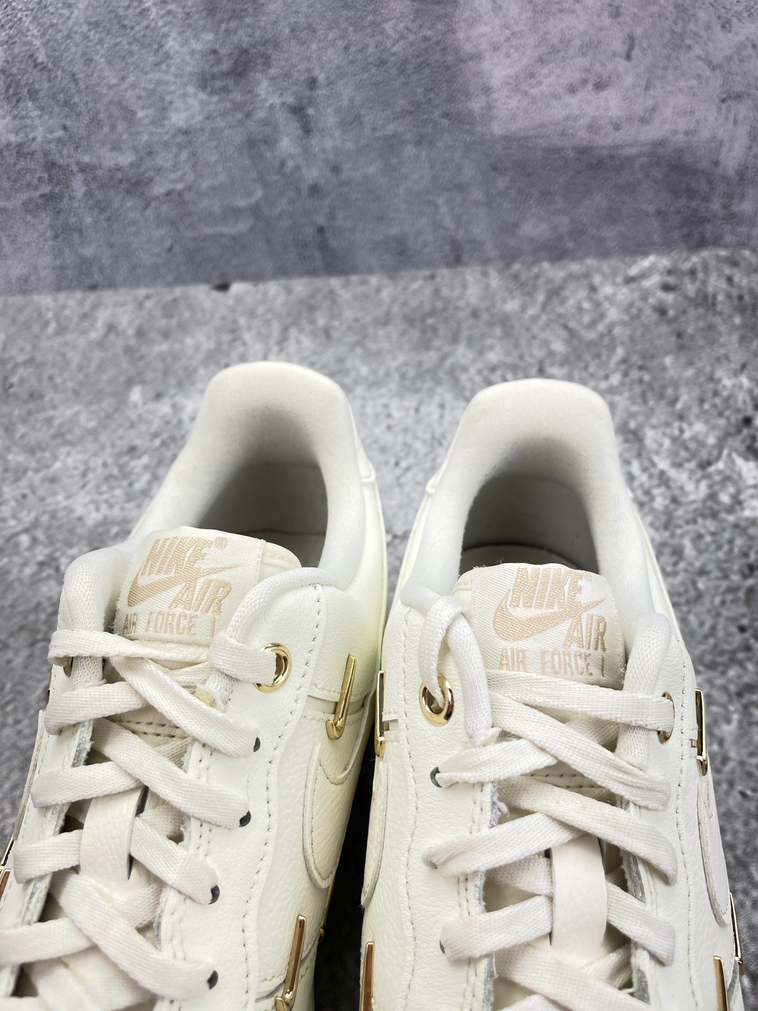 Nike Air Force 1 Low (40) - sneakilystore