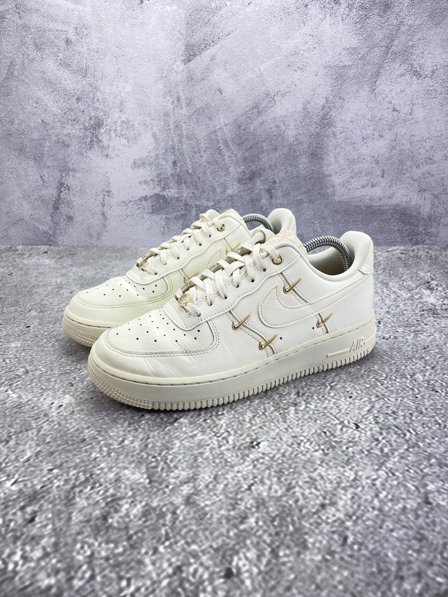 Nike Air Force 1 Low (40) - sneakilystore